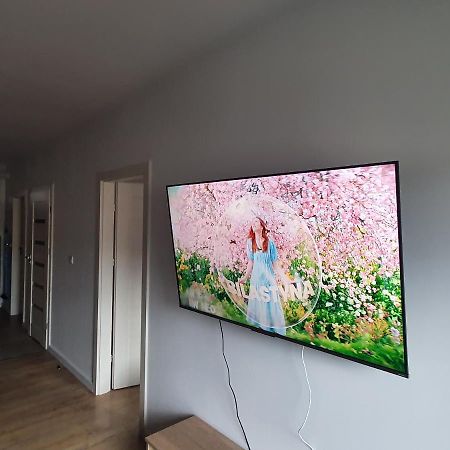 Apartament Skarbowa & Parking Leszno  Zewnętrze zdjęcie